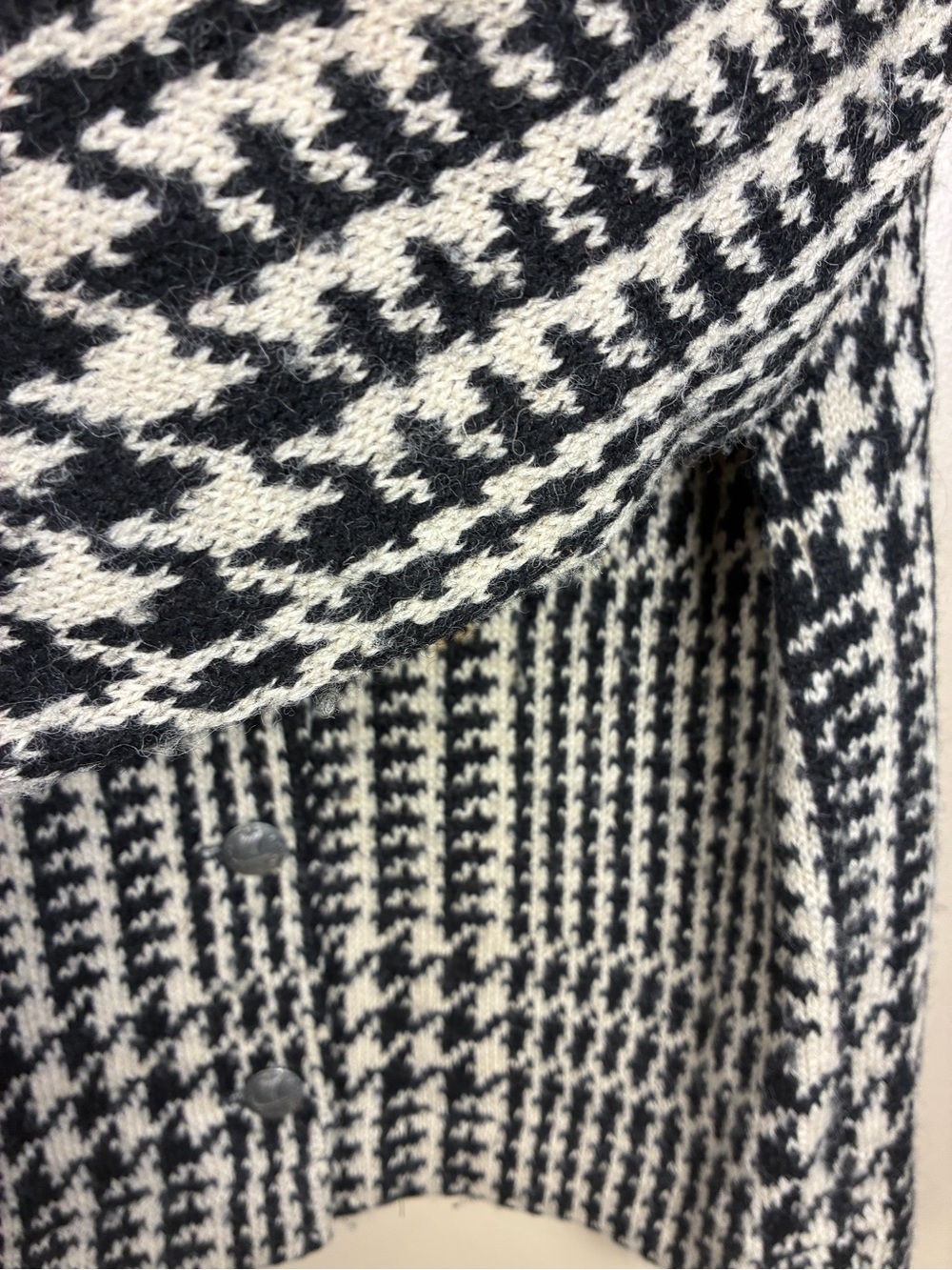 VTG Original Iceland Sweden 100% Scandinavian Lambs Wool Cardigan Sweater - Picture 5 of 16